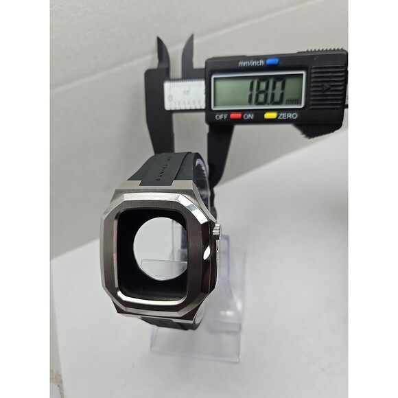 Daniel Wellington Switch Smartwatch Case for Apple 40mm Silver Black Rubber - Picture 7 of 13